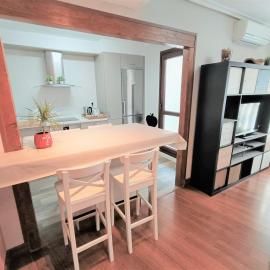 BEC, Hospital Cruces, parking gratis, wifi, AC, a 15 min de Bilbao