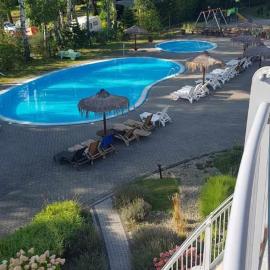 Romantyczny Apartament HAPPY 16 BASEN & KORT TENISOWY, OCHRONA 24 h - dla maksymalnie 6 osób