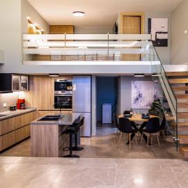 La Strada executive suite