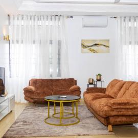 Appartement de 3 chambres avec jacuzzi