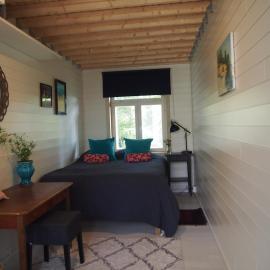 Söderstrand B&B Tammi Room, hotel in Ahvenkoski