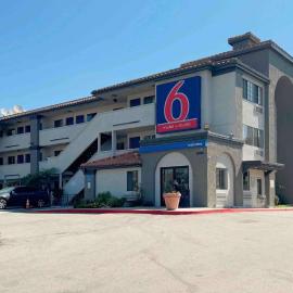 Motel 6-Bellflower, CA - Los Angeles, hotel en Bellflower