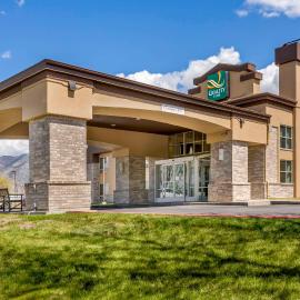 Quality Inn Logan near University, hotel u gradu Logan