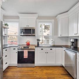 Prime West Hartford Center: Timeless Charm