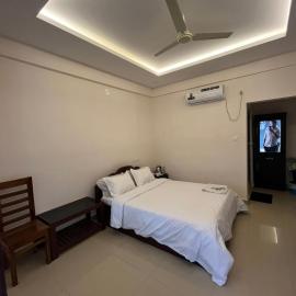 Ayūr में, होटल Rak palace inn