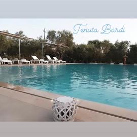 Tenuta Bardi, отель в городе Villa Baldassarri