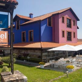 Globales Playa de Las Llanas, хотел в Мурос де Налон