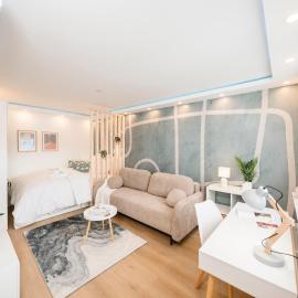 BellaBene modernes Studioapartment in zentraler Lage mit Balkon, Arbeitsplatz, Parkplatz