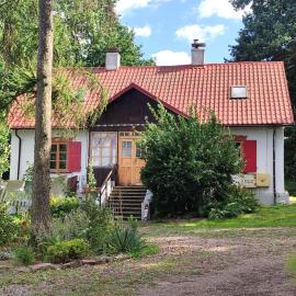 Świętokrzyskie Dworek Radkowice Kasztanowa Aleja Agroturystyka, hotel u gradu Radkowice