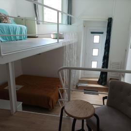 Grand studio duplex, hotel in Bourges