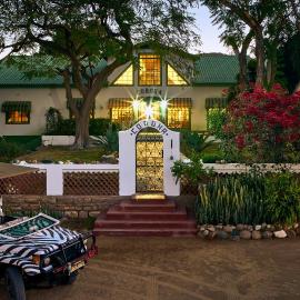 Corona Guest Farm, Hotel in Corona