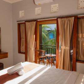 Dara House, hotel in Kuta