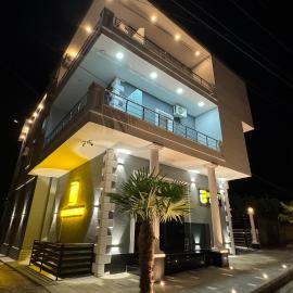 Hotel Bizant, готель у місті Пермет