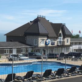 Motel vue Belvédère, hotel em Saint-Siméon