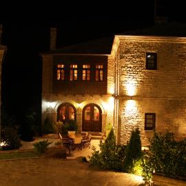 Negades में, होटल Adrasteia Guesthouse