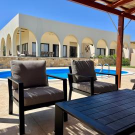 Selena Beach Front Loft with private heatable Pool