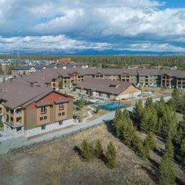 Make Yellowstone memories with the family in this 2BD vacation condo, hotel in West Yellowstone