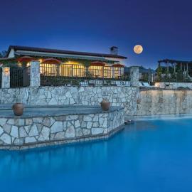 Worldmark Hunt- Stablewood Springs Resort 2BD، فندق في Hunt
