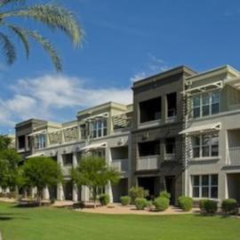 Marriott Canyon Villas Studio next to JW – hotel w mieście Phoenix
