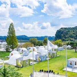 Takatakiko Glamping Resort, hotel en Tsurumai