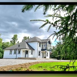 Heath House Loch Ness, Hotel in Errogie