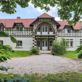 Chalet des longschamps, hôtel à Argoeuves
