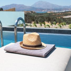 Marnos Luxury Villas, hotel en Kamilari