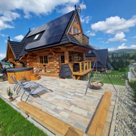 Góralski Domek Łopatówka z kominkiem i Banią - Jacuzzi!