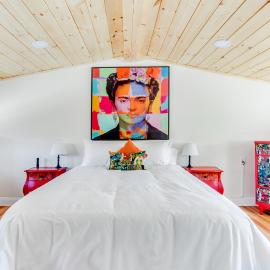 2BR Flat above Historic Cider Mill, hotel v destinácii Westport