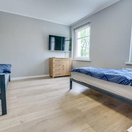 4B Neu renoviert 3 Zi Whg 5 Betten 50,27 qm, hotel em Schwedt