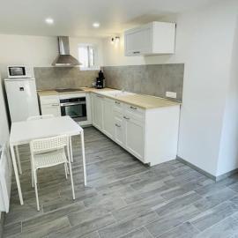 Maison calme 2 chambres - proche Tricastin
