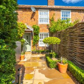Pond Cottage
