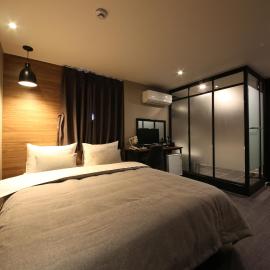 The Last Hotel Nampo โรงแรมในปูซาน