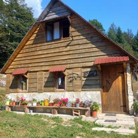 Dulović - KATUN POTOCI, hotel a Kolašin