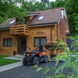 Bear's Lair Chalet