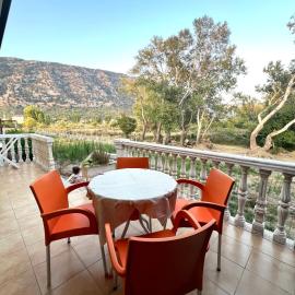 Arsi Beach House, Hotel in Baks-Rrjoll