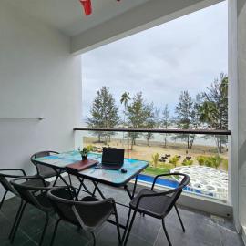 Kenyalang Roxy Sematan Homestay
