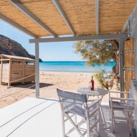 Opal Wave Milos, hotell sihtkohas Provatas