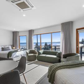 Costello Hotels - Seagate Moonta Bay, Hotel in Port Moonta