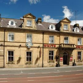 White Swan Hotel: Alnwick şehrinde bir otel