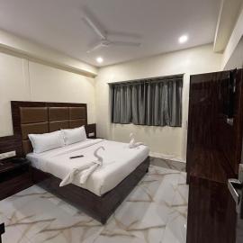 Hotel Rinza Residency