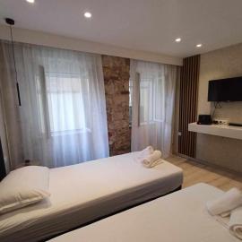 Apus-Apus luxury apartment: Corfu şehrinde bir otel