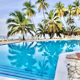 Estancia Nana Tu Refugio con Vista al Mar, Piscina, wifi, lavadora secadora Reserva Ahora, hotel in Juan Dolio