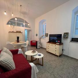 Budget-friendly 1BR in the city center
