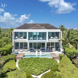 Long Bay Beach Club, hotel in Long Bay Hills