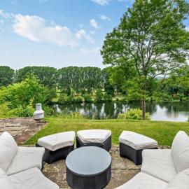 Luxurious 5 Bedroom House in Cookham near Marlow