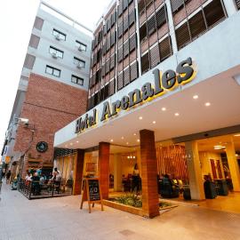HOTEL ARENALES, отель в городе Сан-Фернандо-дель-Валье-де-Катамарка