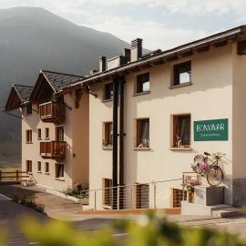 Bonvivar - Mountain Guesthouse, hotel in Livigno