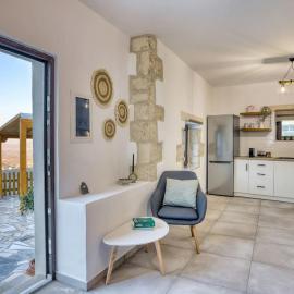 Villa Camesi - Quiet Escape with Stunning Views