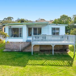 52 Ballingalla Street, Narooma